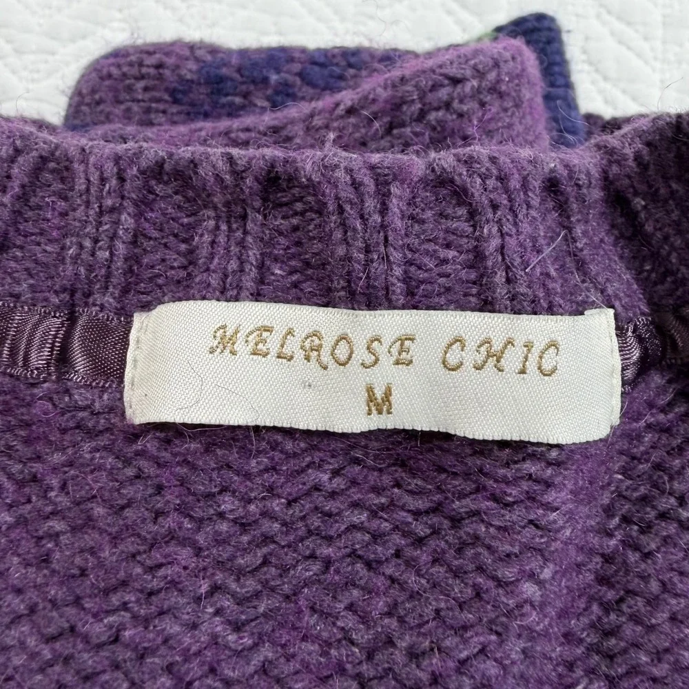 Melrose Chic Purple V Neck Fair Isle Knit Sweater Size M Lambs Wool Blend GUC‎